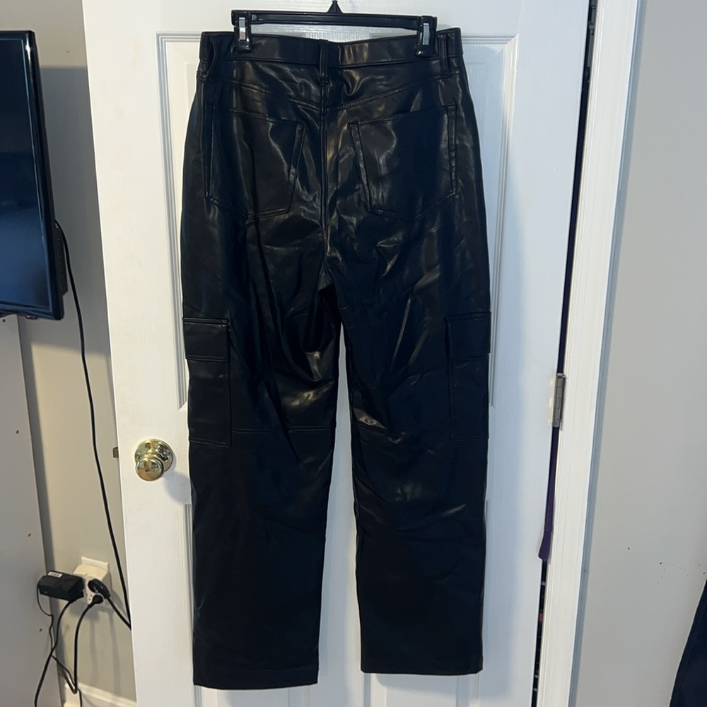 Abercrombie & Fitch Black Straight Leg Pants - Picture 6 of 6